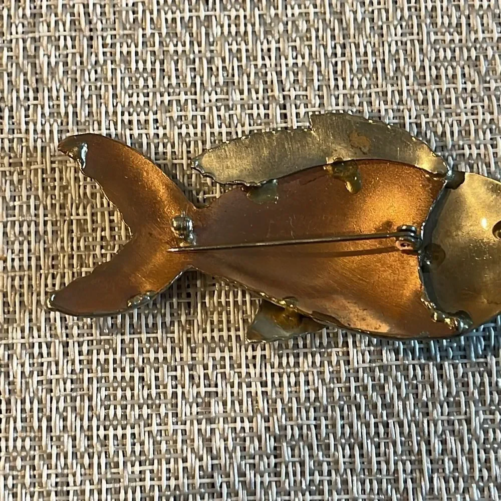 Beautiful handmade brooch or pendant. Great workmanship.